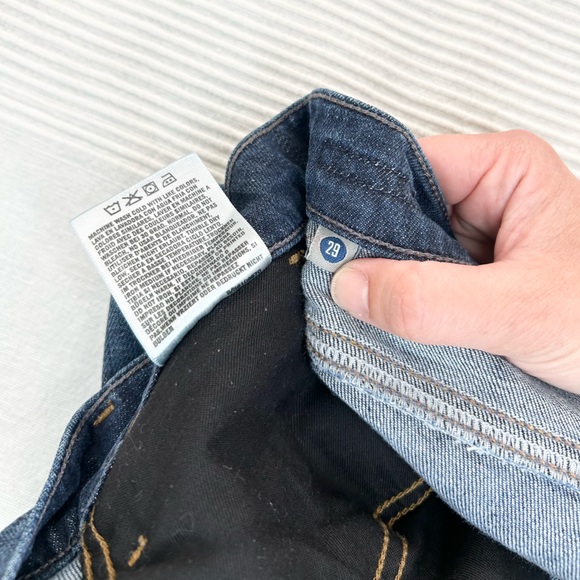 Citizens of Humanity Dani Crop Straight Leg Jean in Dark Wash - Picture 11 of 14